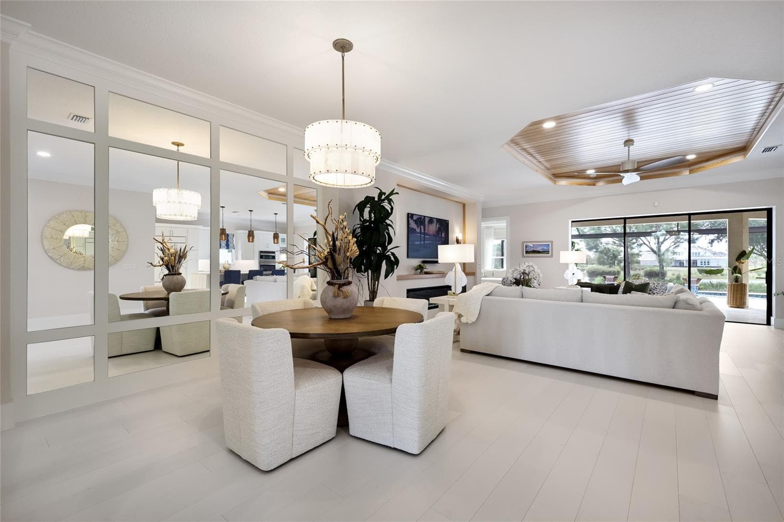 Single Family Residence at 3860 SANTA CATERINA BLVD, LAKEWOOD RANCH, photo 8 of 75