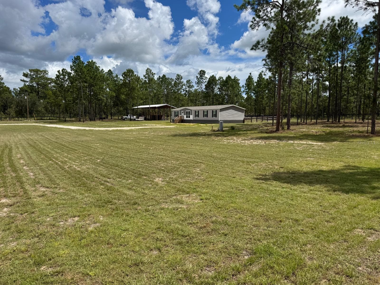 Manufactured Home at 14270 SE 60 ST, MORRISTON, photo 12 of 25