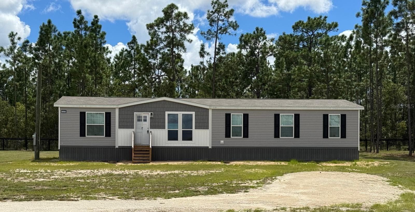 Manufactured Home at 14270 SE 60 ST, MORRISTON, photo 14 of 25