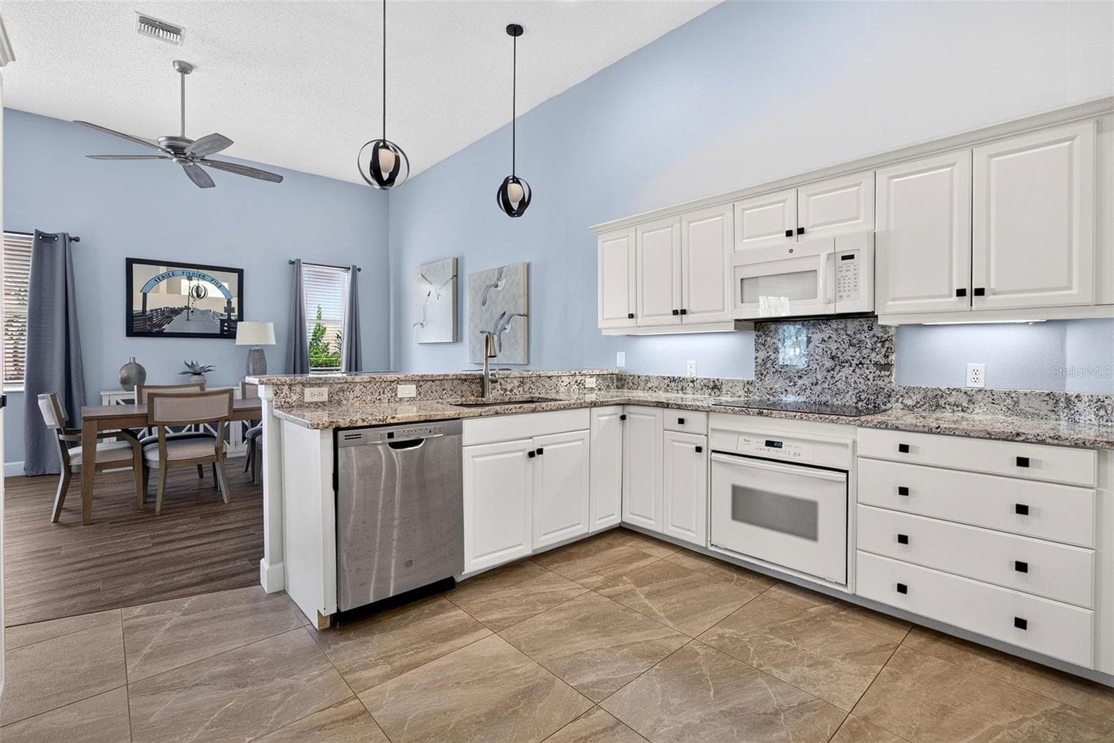 Single Family Residence at 632 CROSSFIELD CIR #44, VENICE, photo 11 of 44