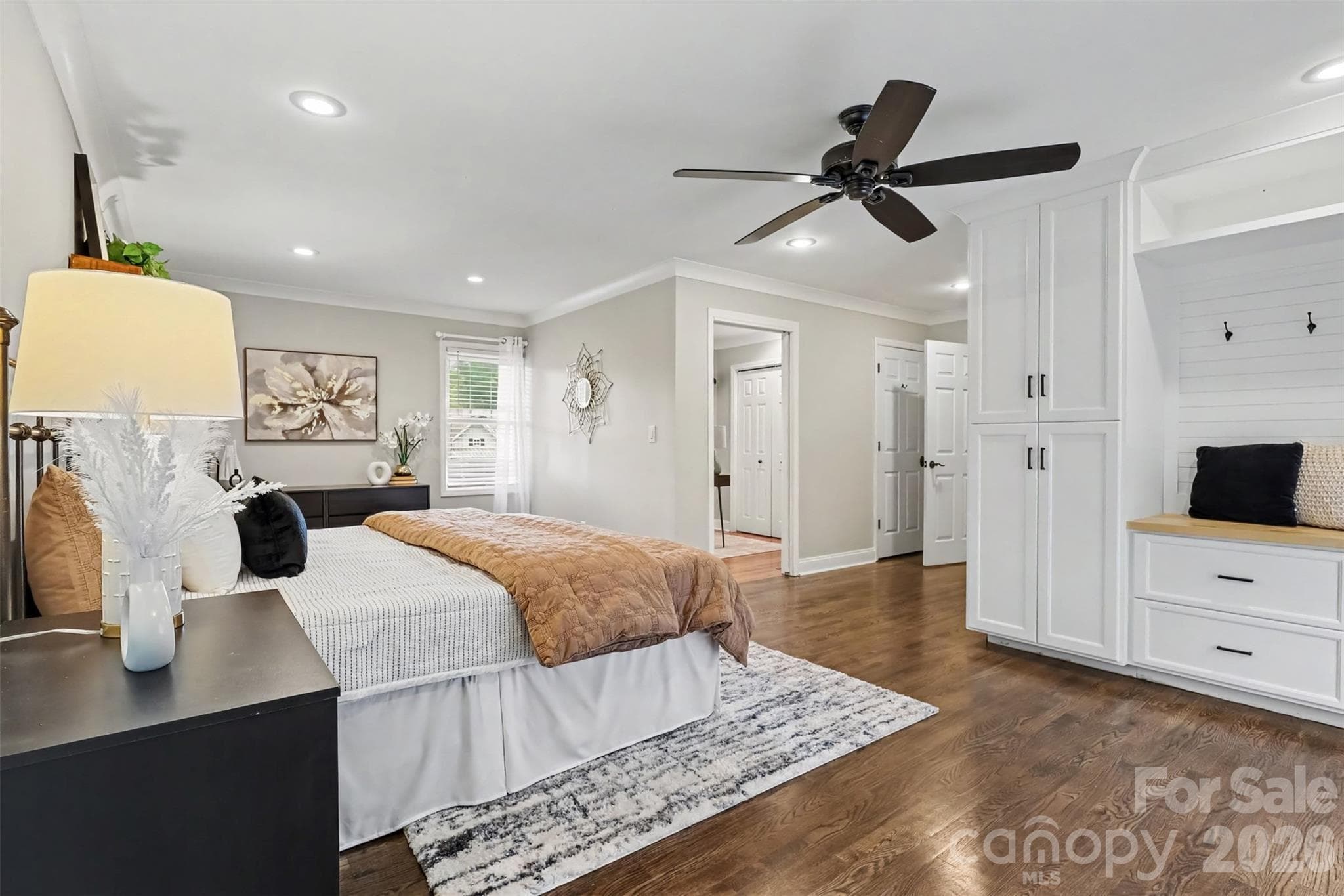 Single Family Residence at 21334 Sandy Cove Road, Cornelius, photo 14 of 36