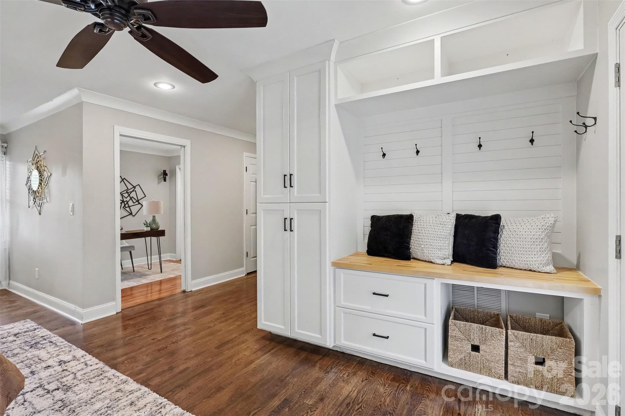 drop zone - 21334 Sandy Cove Road, Cornelius