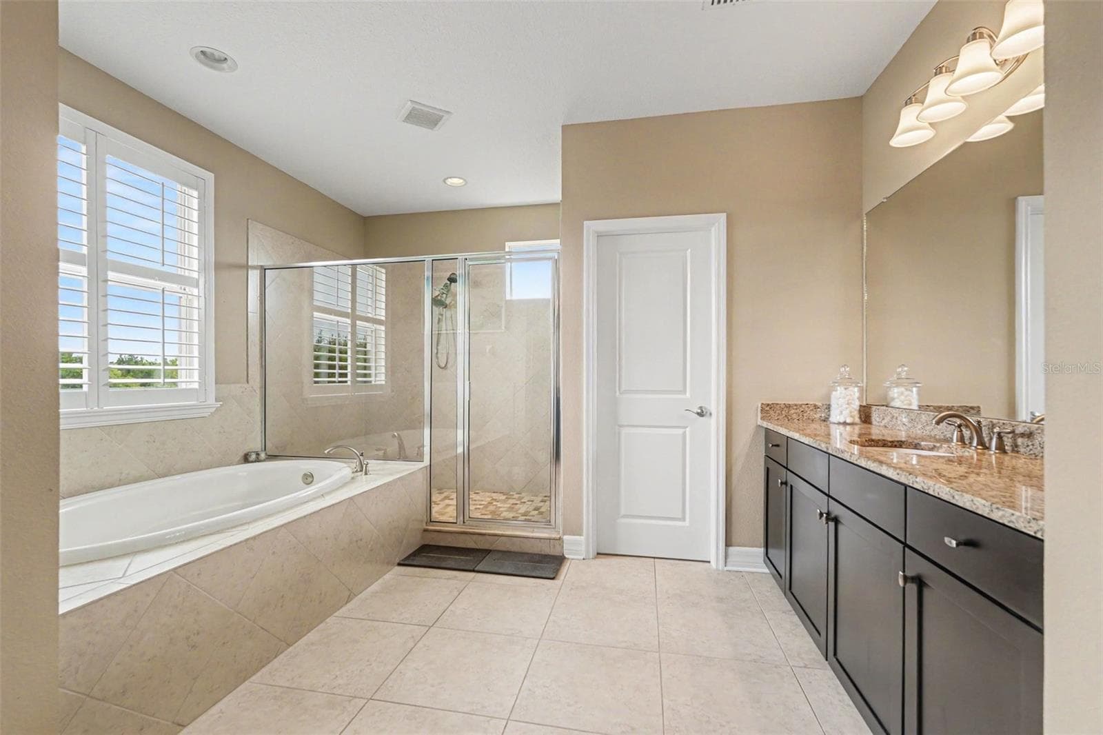 Single Family Residence at 17815 DAISY FARM DR, LUTZ, photo 35 of 52