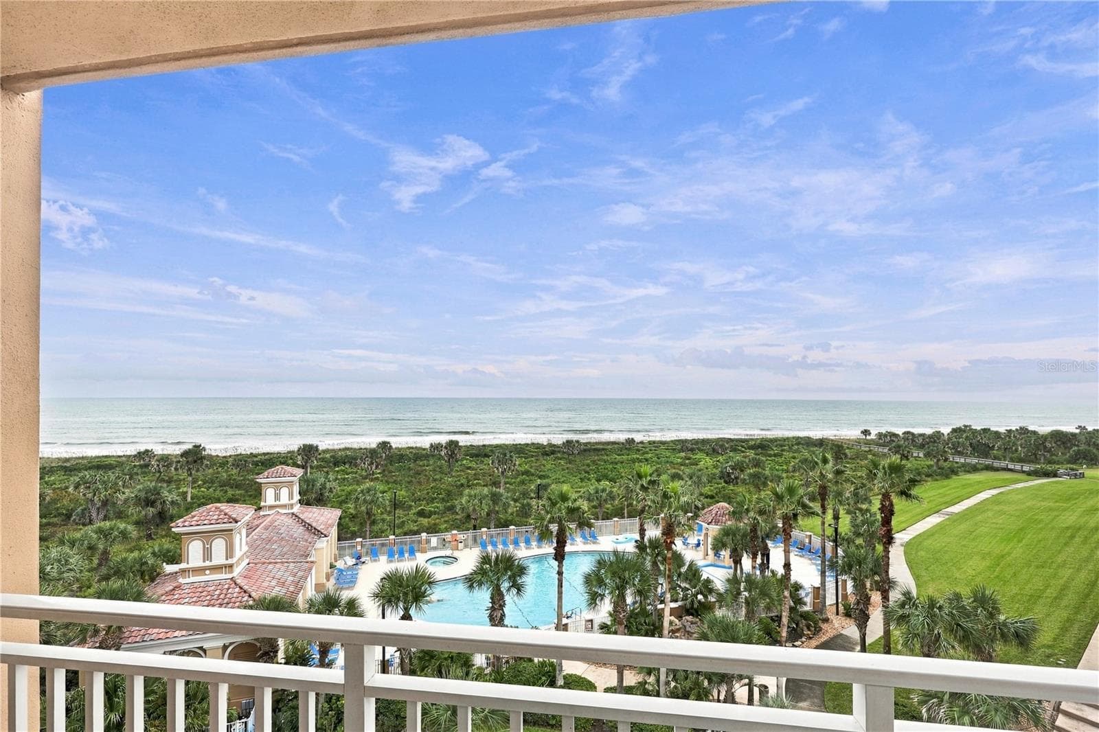 Ocean Front Blacony & Pool - 80 SURFVIEW DR #524, PALM COAST
