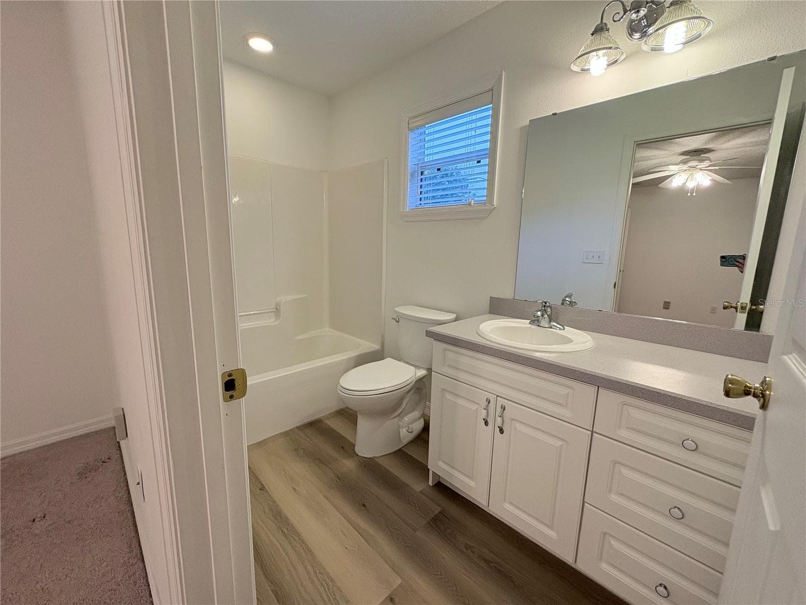 Primary Bathroom - 411 COLLINS CT, ORANGE CITY