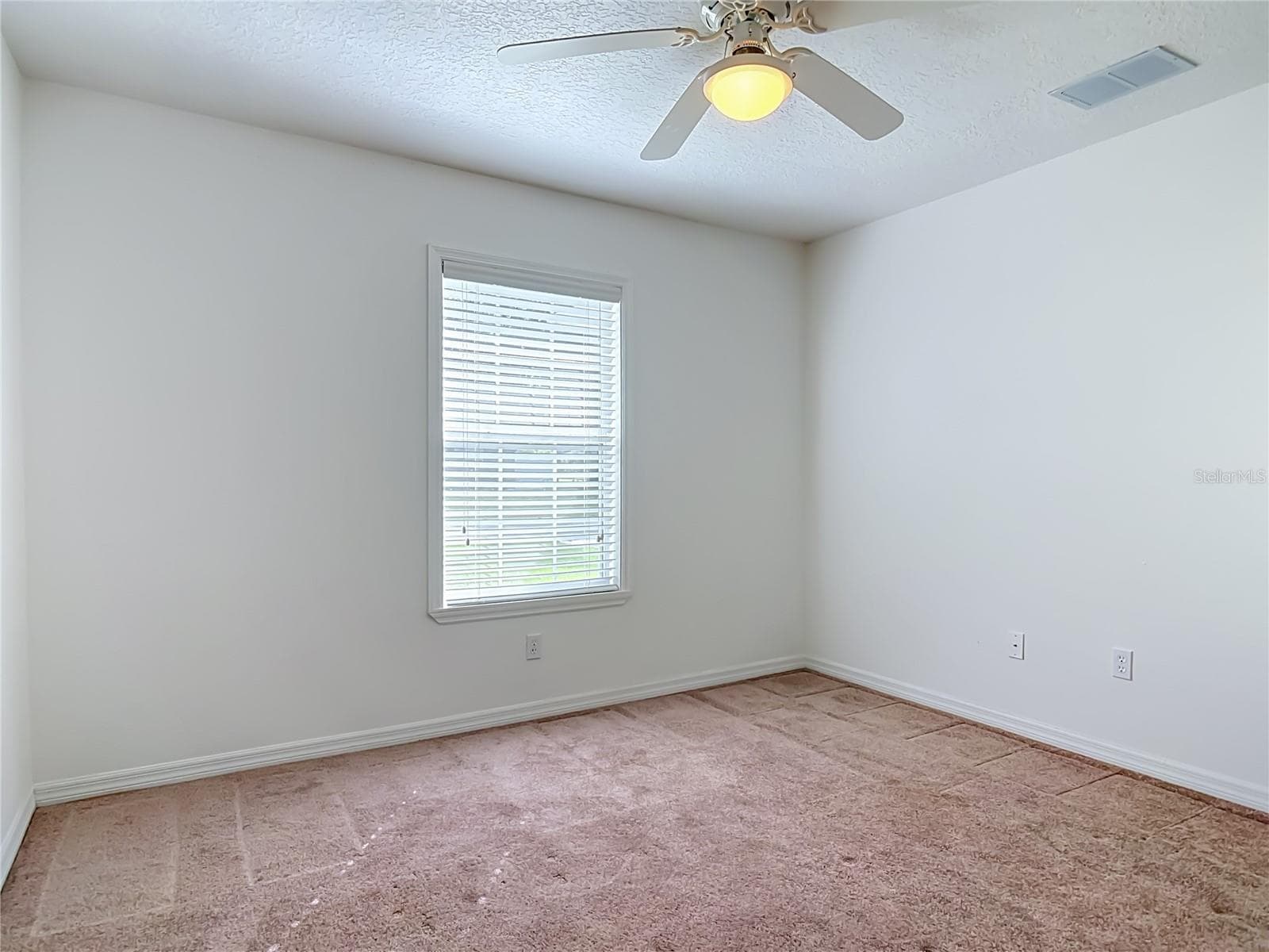 Bedroom #2 - 411 COLLINS CT, ORANGE CITY