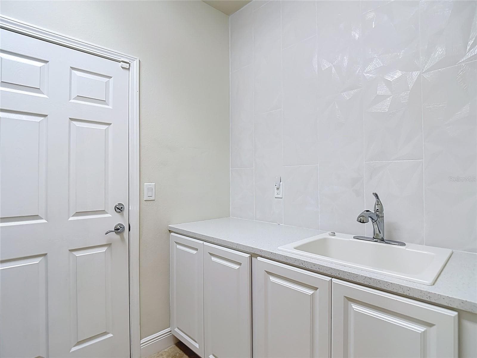 Single Family Residence at 3117 MAJESTIC VIEW DR, LUTZ, photo 55 of 71