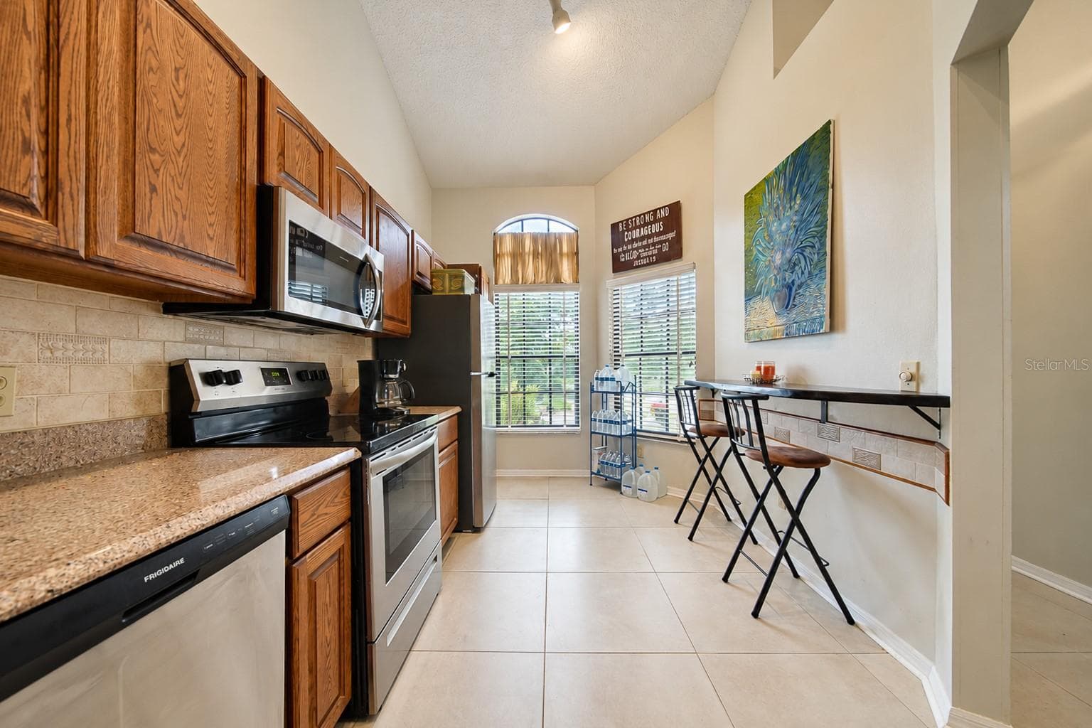 kitchen-breakfast - 136 JUNIPER WAY, TAVARES