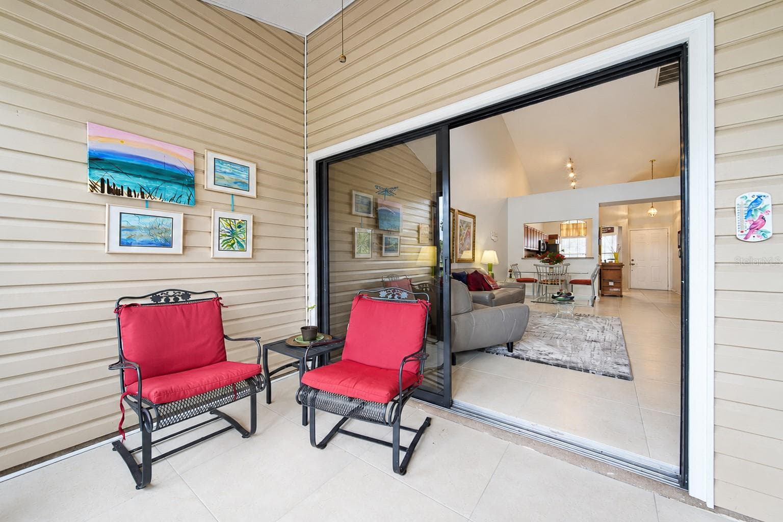 florida-room-to-living - 136 JUNIPER WAY, TAVARES