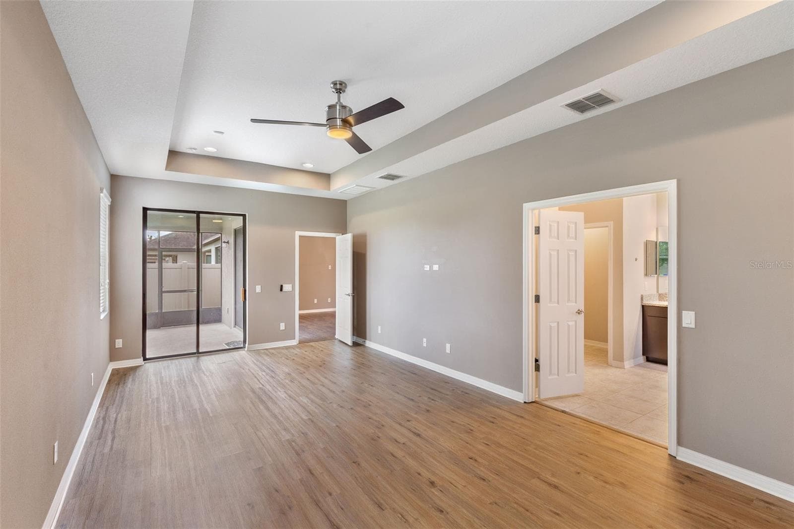 Single Family Residence at 10438 ARBOR GROVES PL, RIVERVIEW, photo 26 of 60