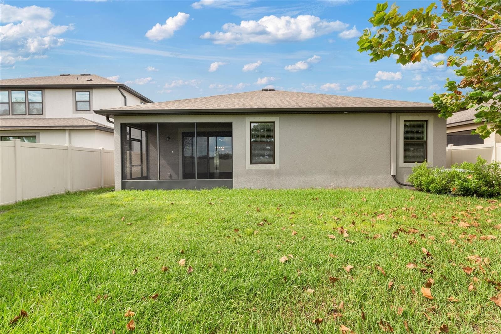 Single Family Residence at 10438 ARBOR GROVES PL, RIVERVIEW, photo 47 of 60