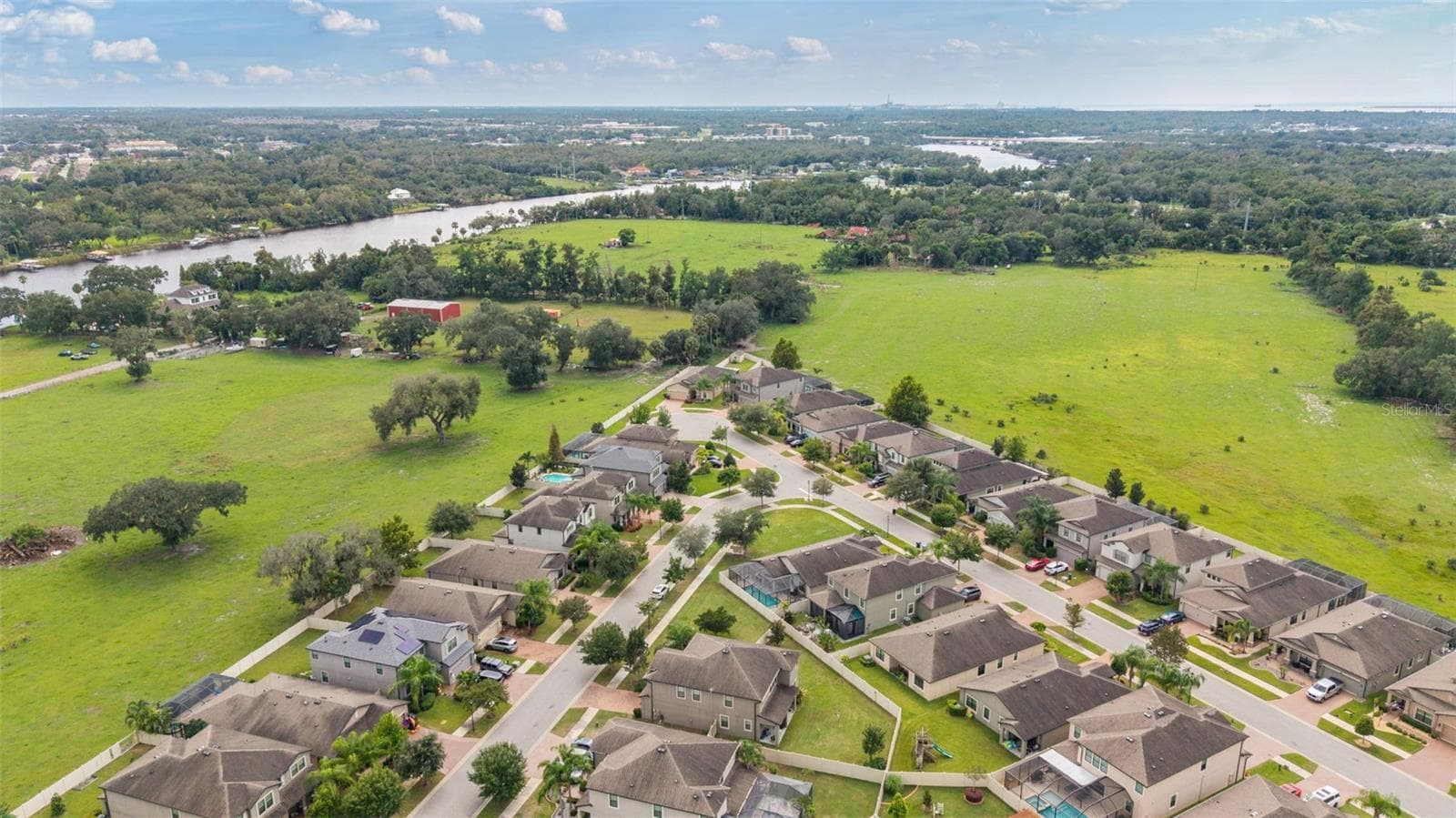 Single Family Residence at 10438 ARBOR GROVES PL, RIVERVIEW, photo 60 of 60