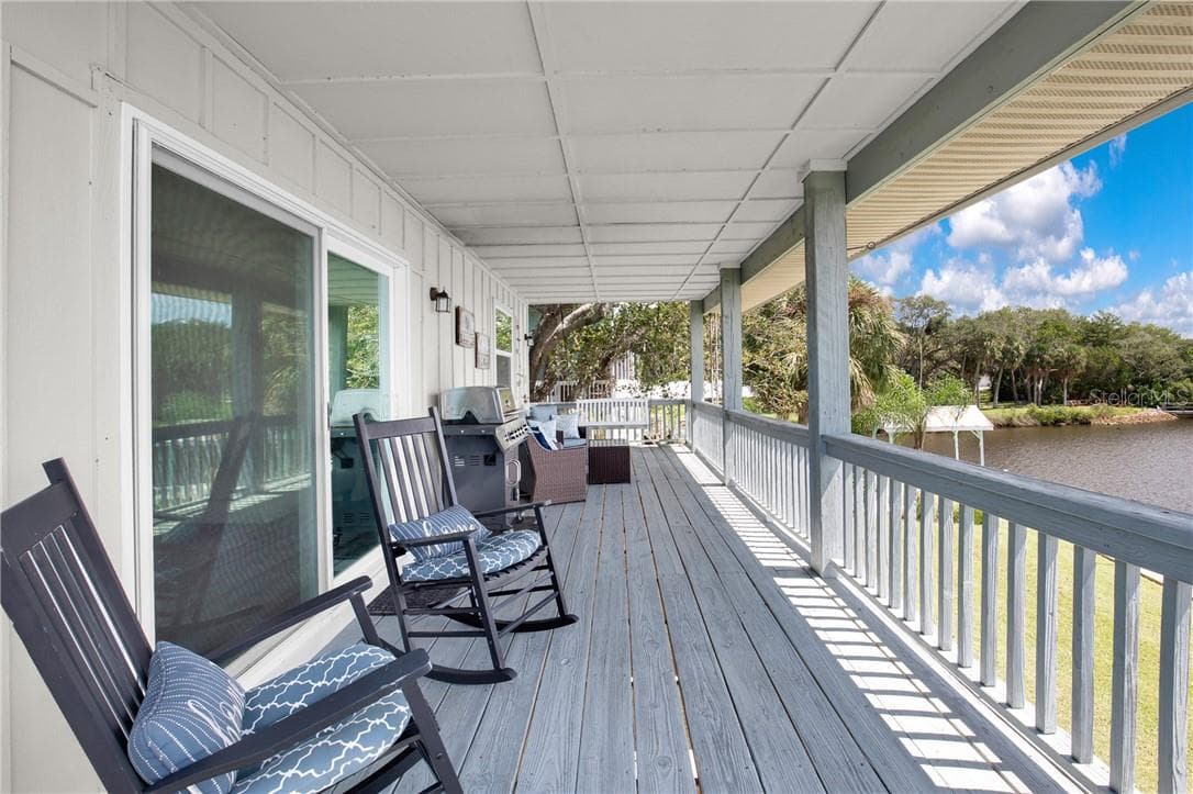 Overlooking Mason Creek - 12396 W Standish DR, HOMOSASSA FL 34448, Homosassa