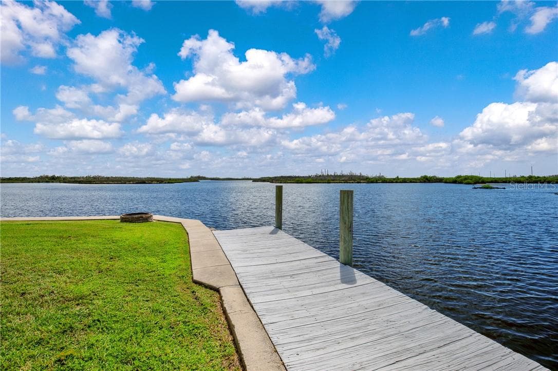 Dock - 12396 W Standish DR, HOMOSASSA FL 34448, Homosassa