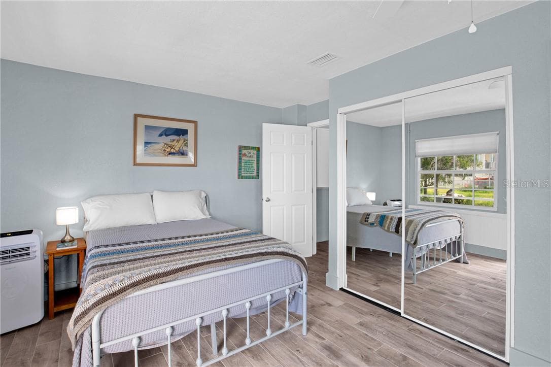 Downstairs bedroom. One of three beds in this location - 12396 W Standish DR, HOMOSASSA FL 34448, Homosassa