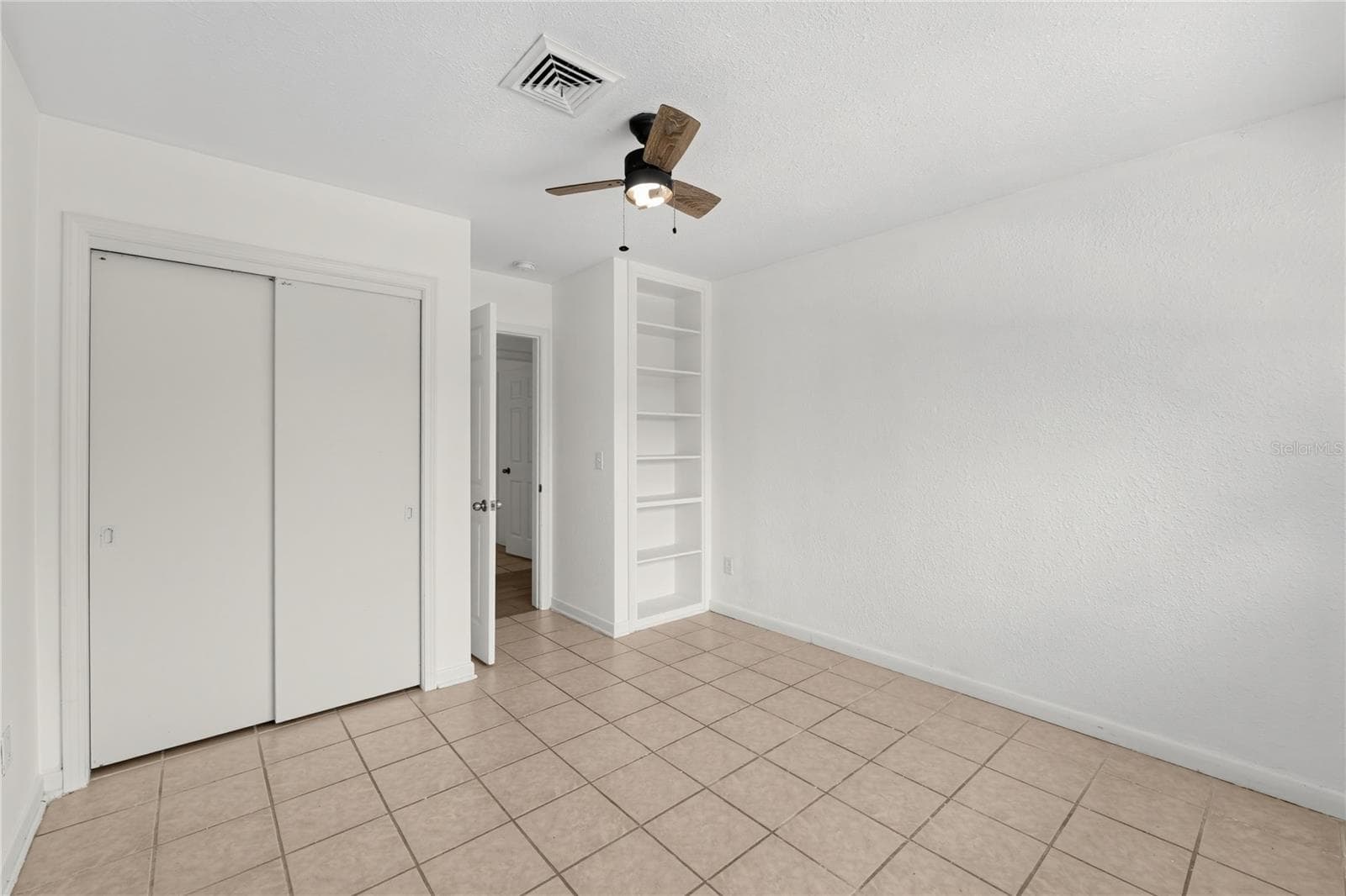 Single Family Residence at 714 AVENUE O SE, WINTER HAVEN, photo 12 of 33