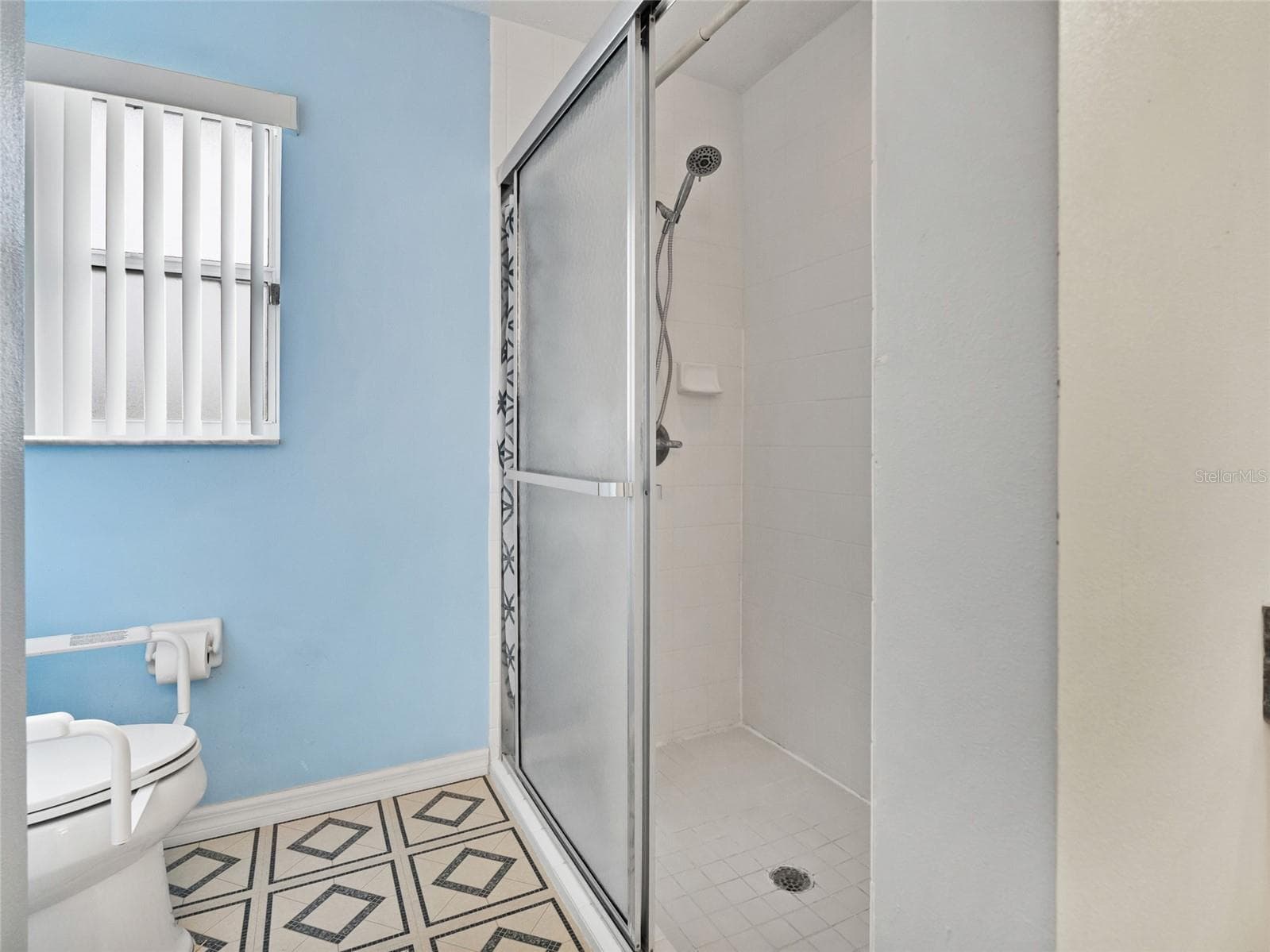 Primary Shower - 5045 NW 32ND PL, OCALA