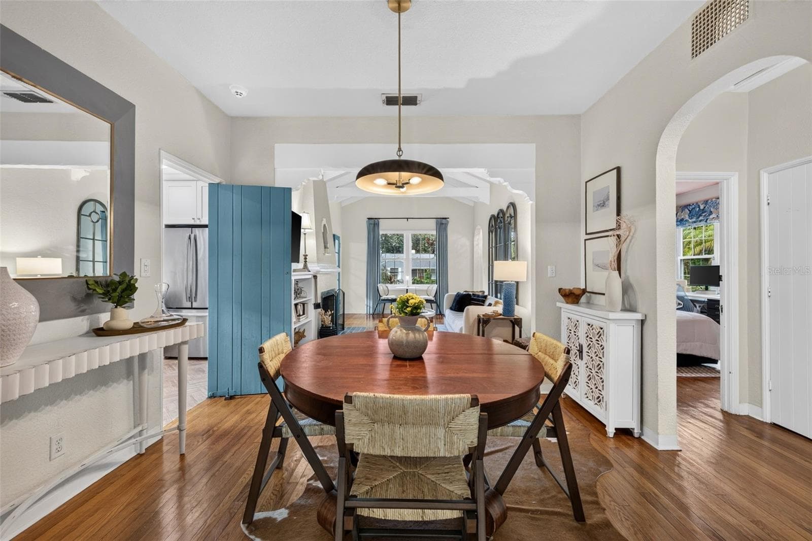 Single Family Residence at 118 26TH AVE N, ST PETERSBURG, photo 14 of 63