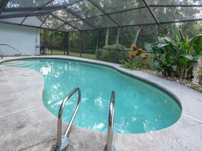 Single Family Residence at 11211 PINE FOREST DR, NEW PORT RICHEY, photo 38 of 47