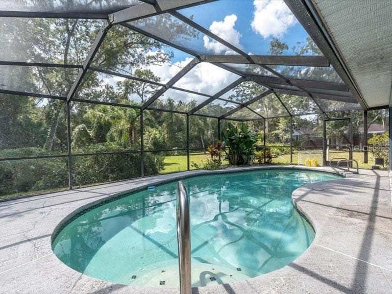 Single Family Residence at 11211 PINE FOREST DR, NEW PORT RICHEY, photo 40 of 47