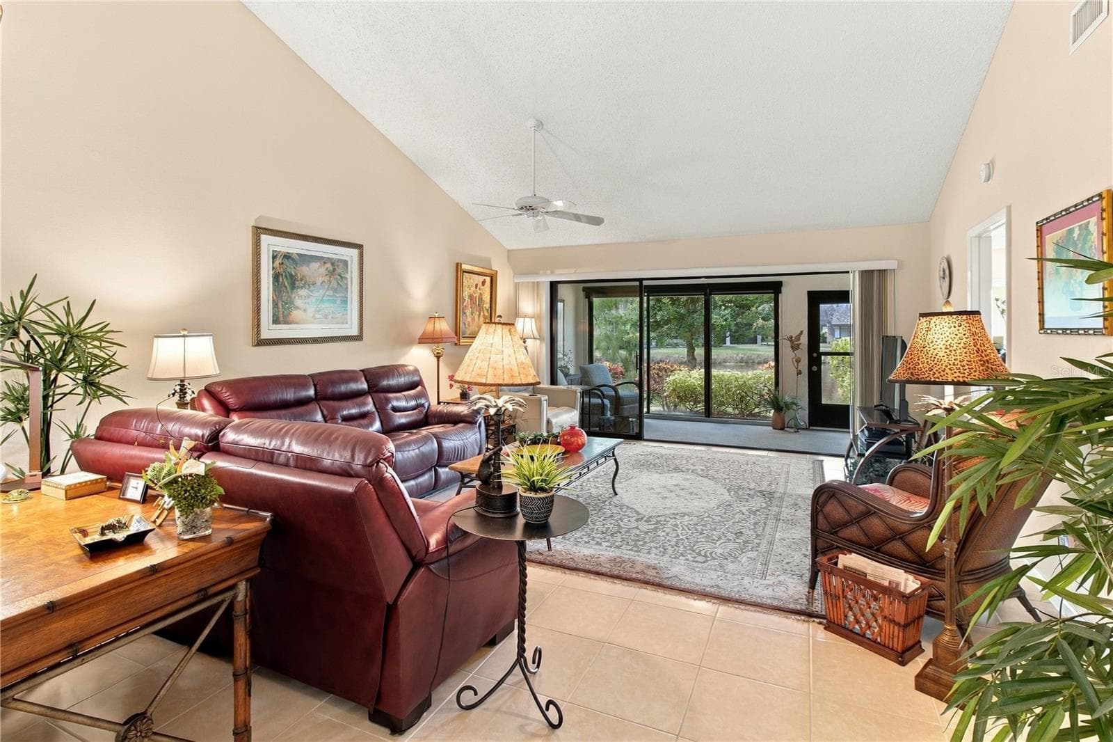 Family Room - 3123 SANDLEHEATH #4, SARASOTA