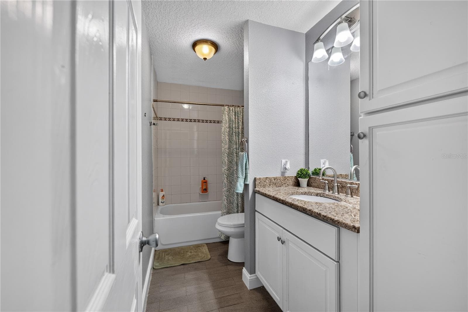 Condominium at ROYAL ARMS CONDO, ALTAMONTE SPRINGS, photo 13 of 26
