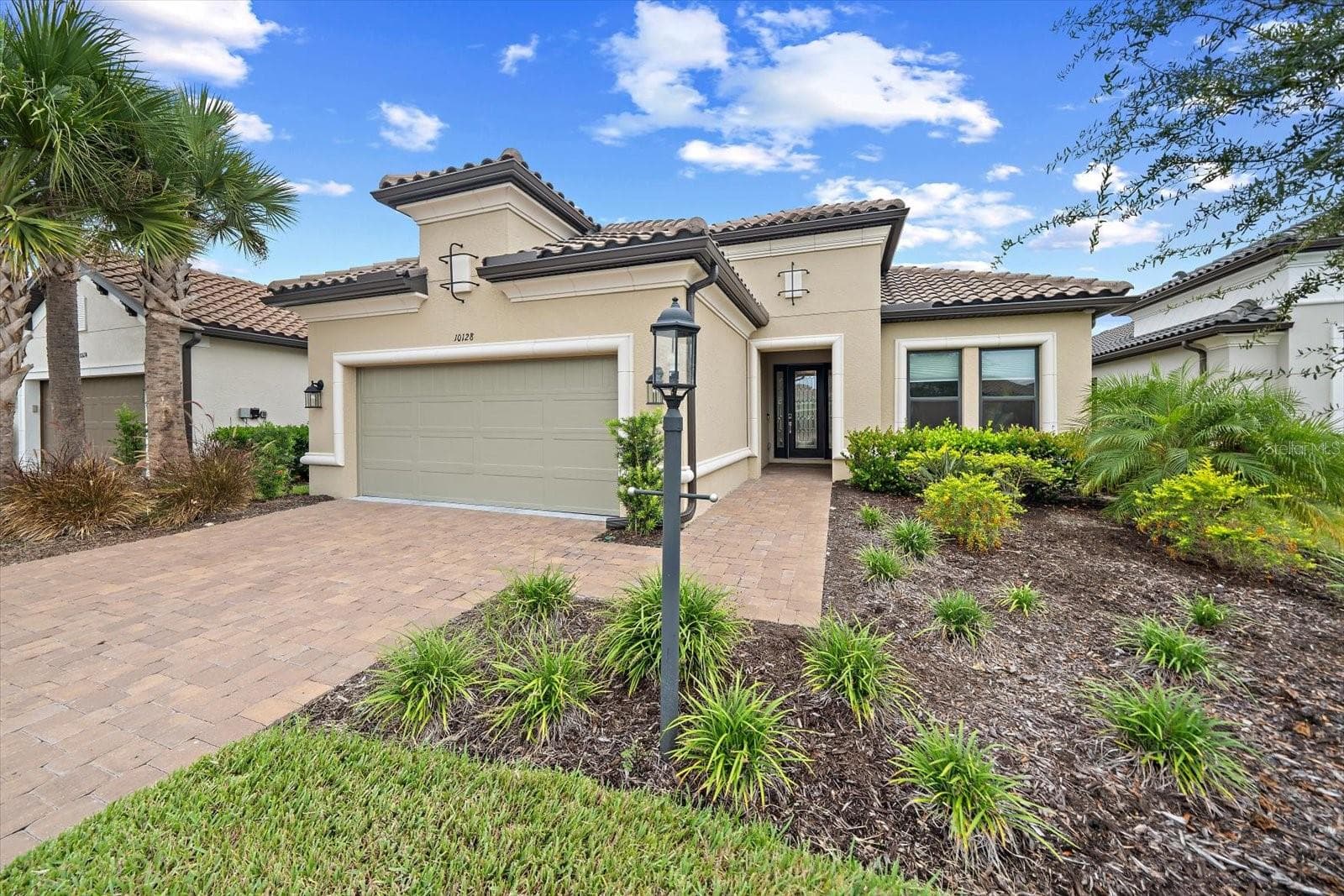 Single Family Residence at 10128 MORNING MIST LN, SARASOTA, photo 44 of 49