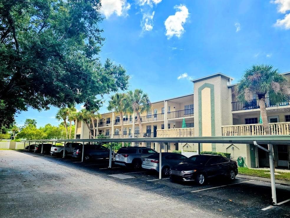11620 PARK BLVD #303