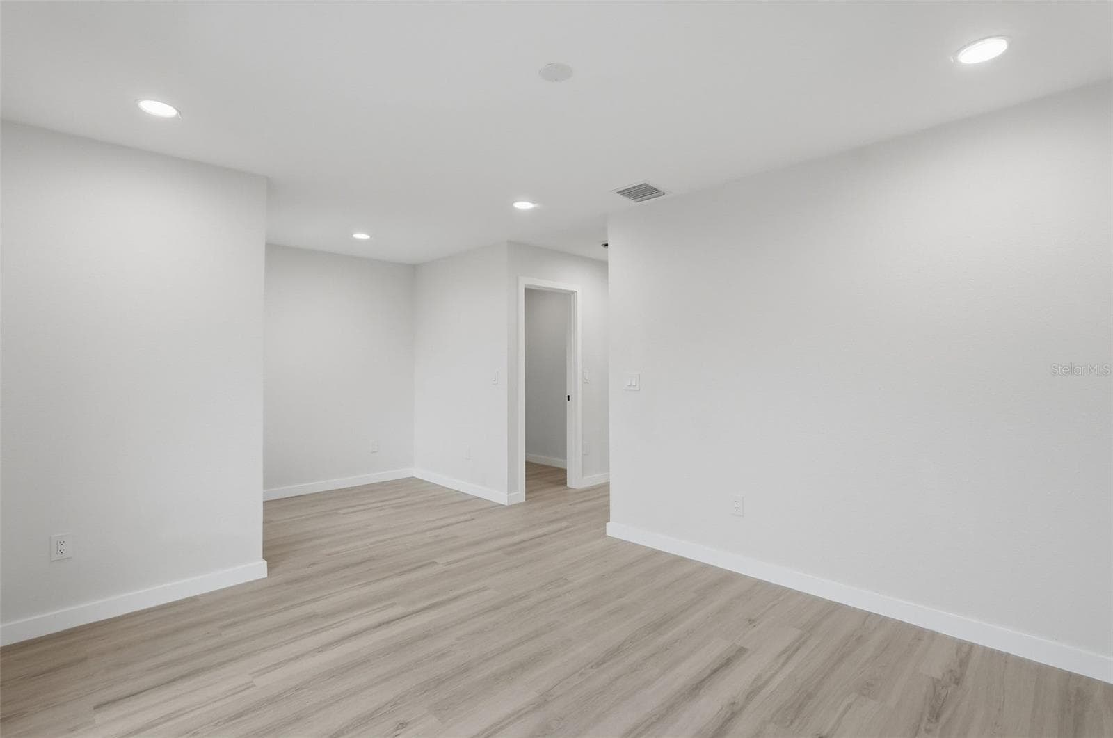2nd bedroom - 3rd floor - 2144 5TH AVE N, ST PETERSBURG