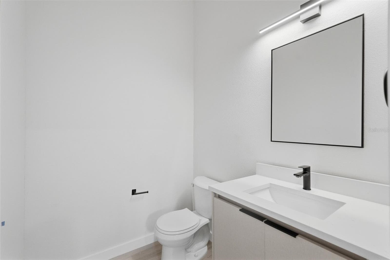 Powder Bath - 2nd floor - 2144 5TH AVE N, ST PETERSBURG