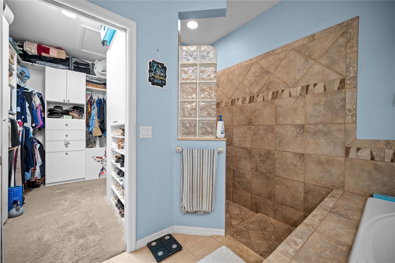 Single Family Residence at 27537 EDENFIELD DR, WESLEY CHAPEL, photo 20 of 42