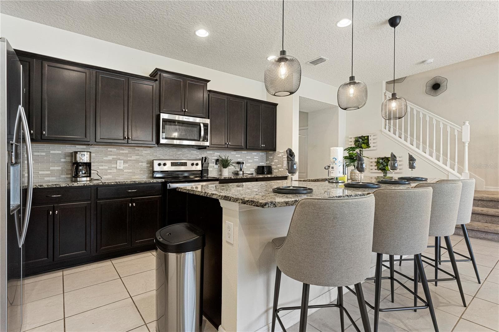 Townhouse at 2433 DUBAI ST, KISSIMMEE, photo 8 of 42