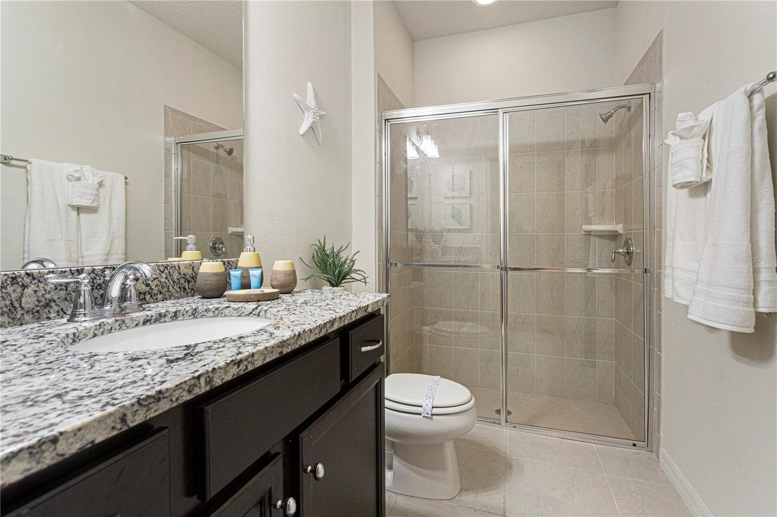 Townhouse at 2433 DUBAI ST, KISSIMMEE, photo 14 of 42