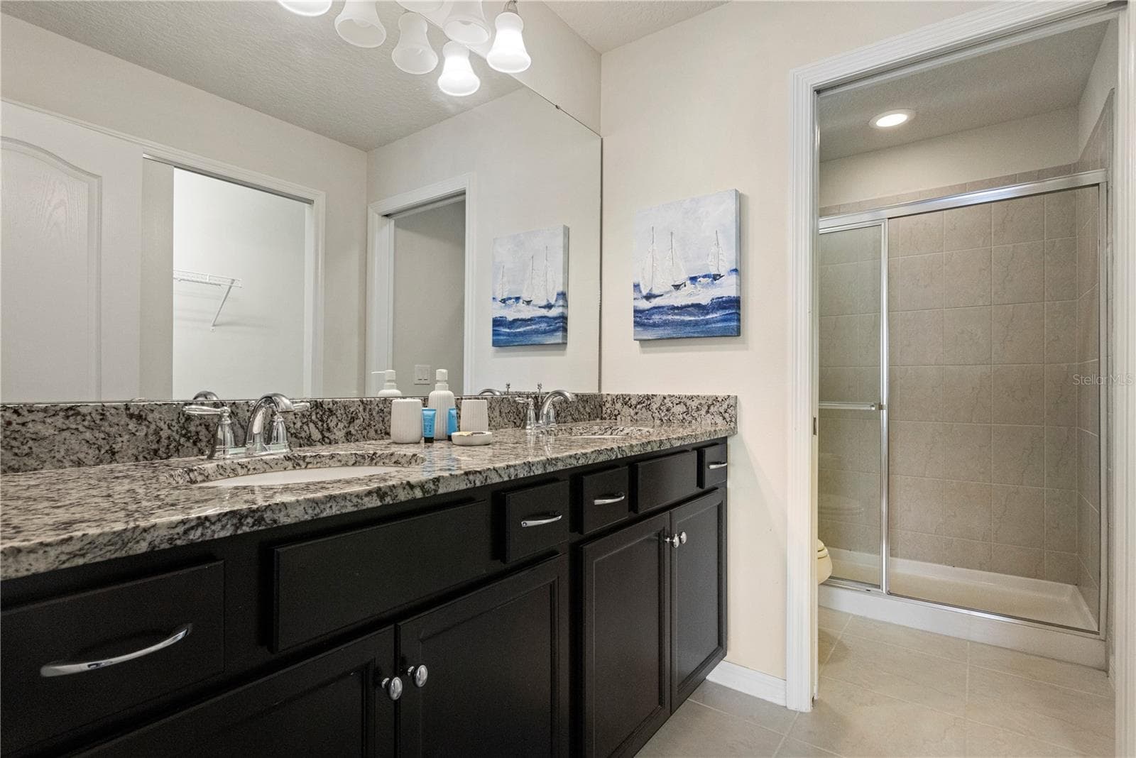 Townhouse at 2433 DUBAI ST, KISSIMMEE, photo 20 of 42