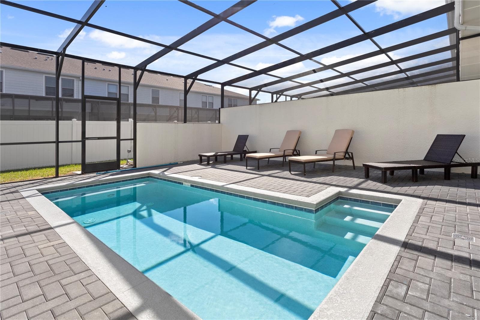 Townhouse at 2433 DUBAI ST, KISSIMMEE, photo 32 of 42