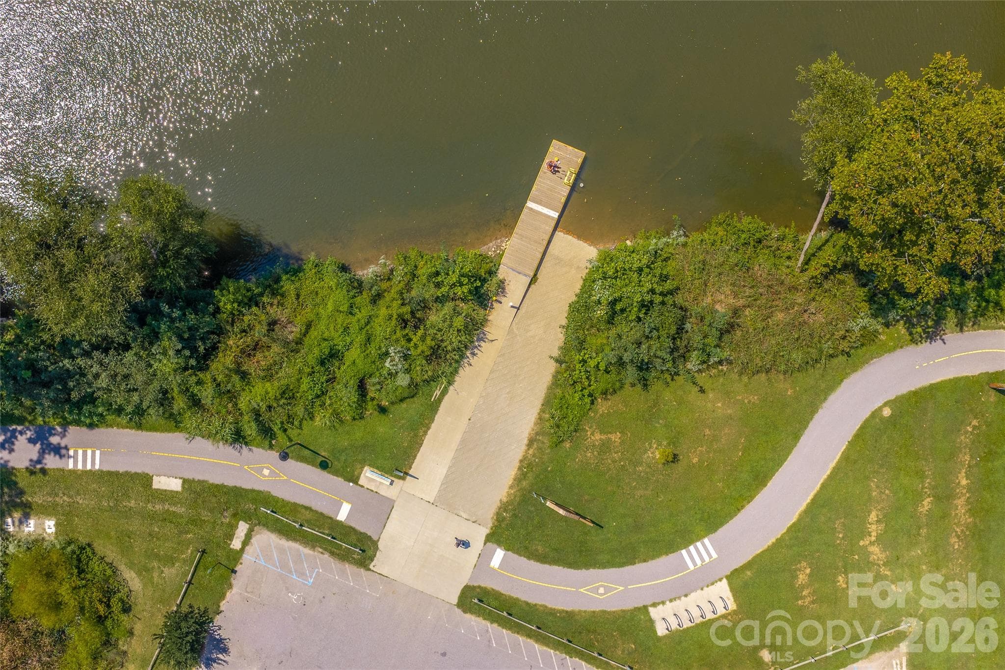 Quick access to the French Broad River... - 6 Roberts Street, Asheville