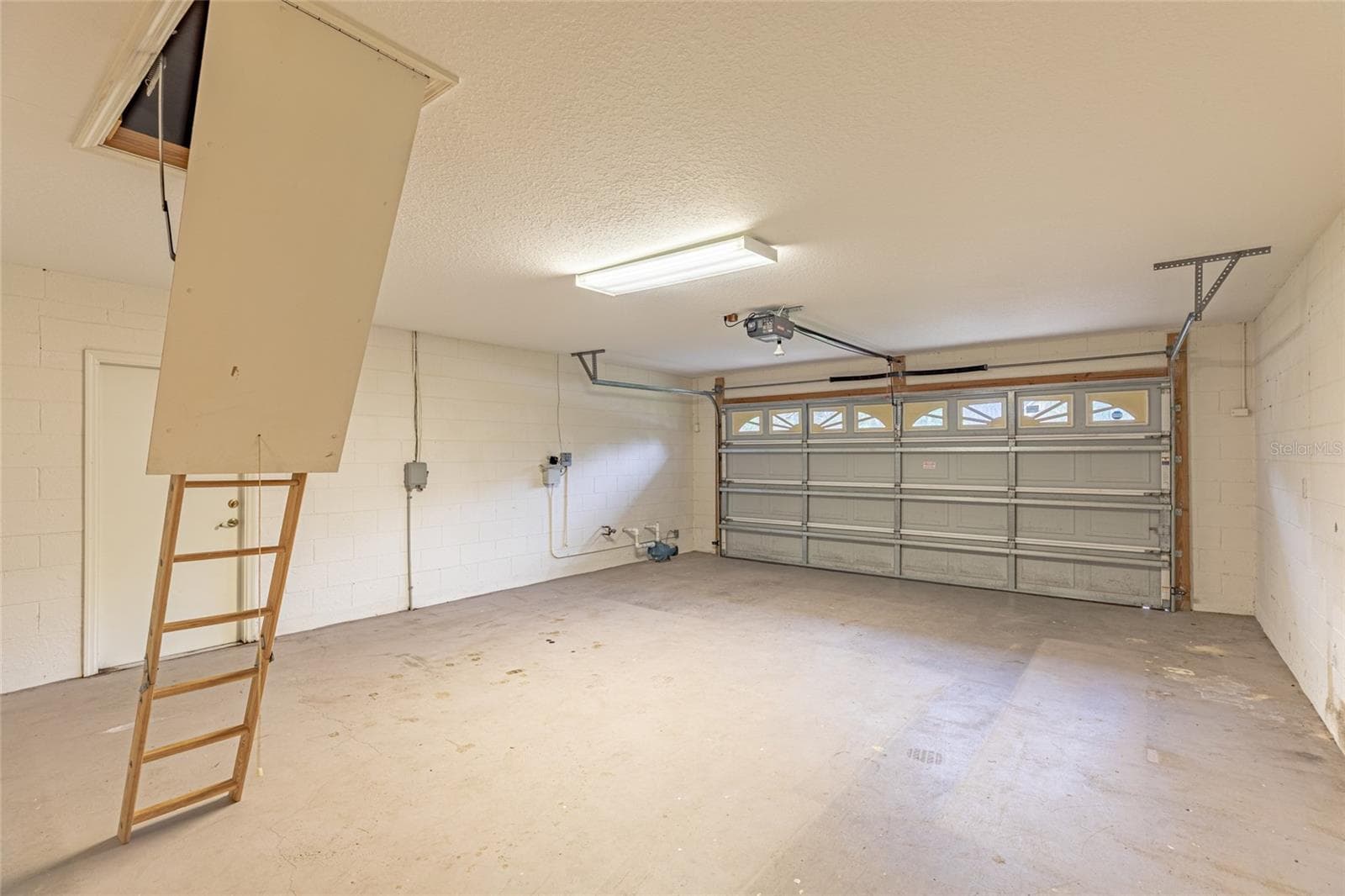 Single Family Residence at 99 ERIC DR, PALM COAST, photo 19 of 40