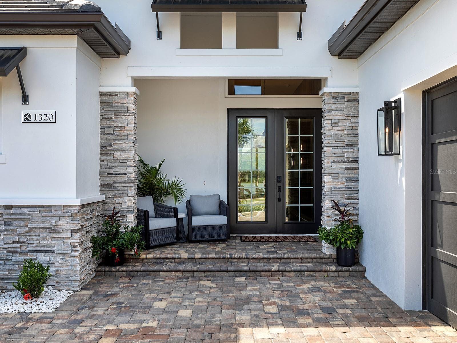 Single Family Residence at 1320 IVORY TUSK CIR, SARASOTA, photo 18 of 91
