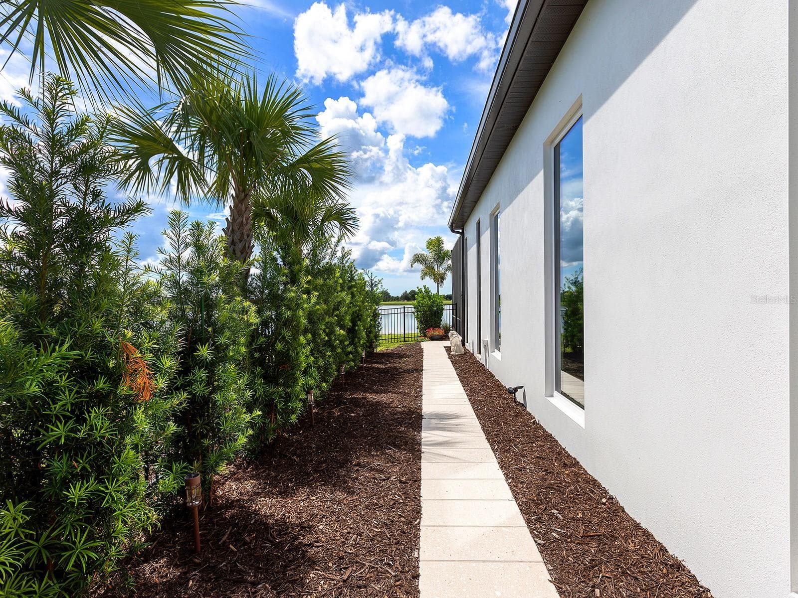 Private walkway from primary suite to the lanai - 1320 IVORY TUSK CIR, SARASOTA