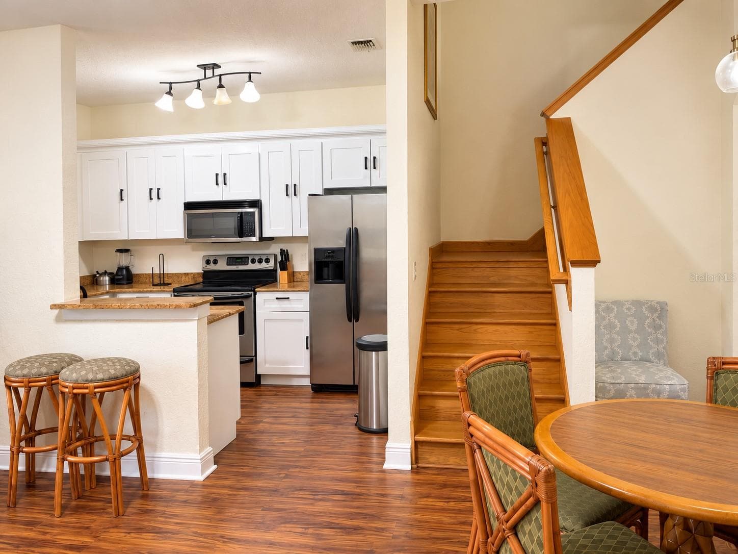 Townhouse at 3632 CALABRIA AVE, DAVENPORT, photo 9 of 34