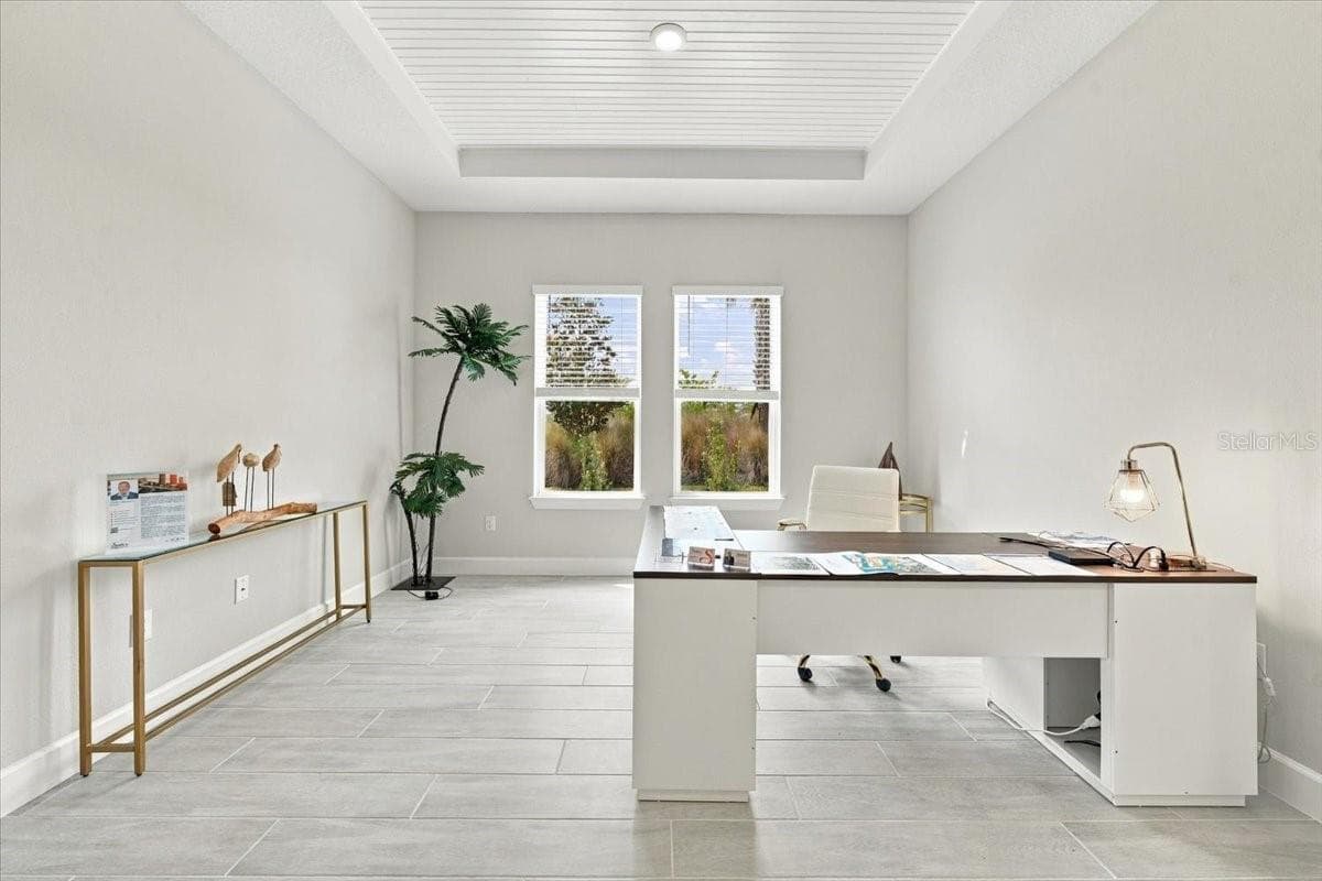 HUGE Bonus Room - 13705 IONA AVE, PALMETTO
