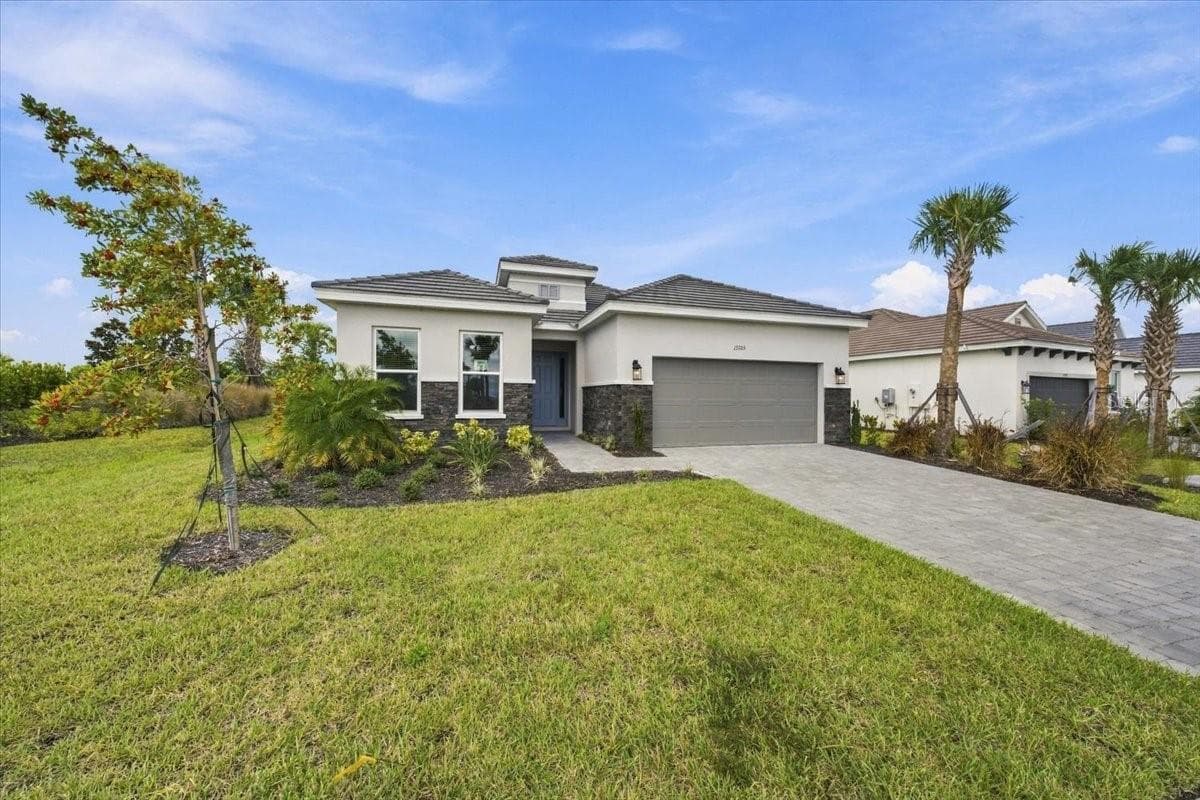 Single Family Residence at 13705 IONA AVE, PALMETTO, photo 44 of 45