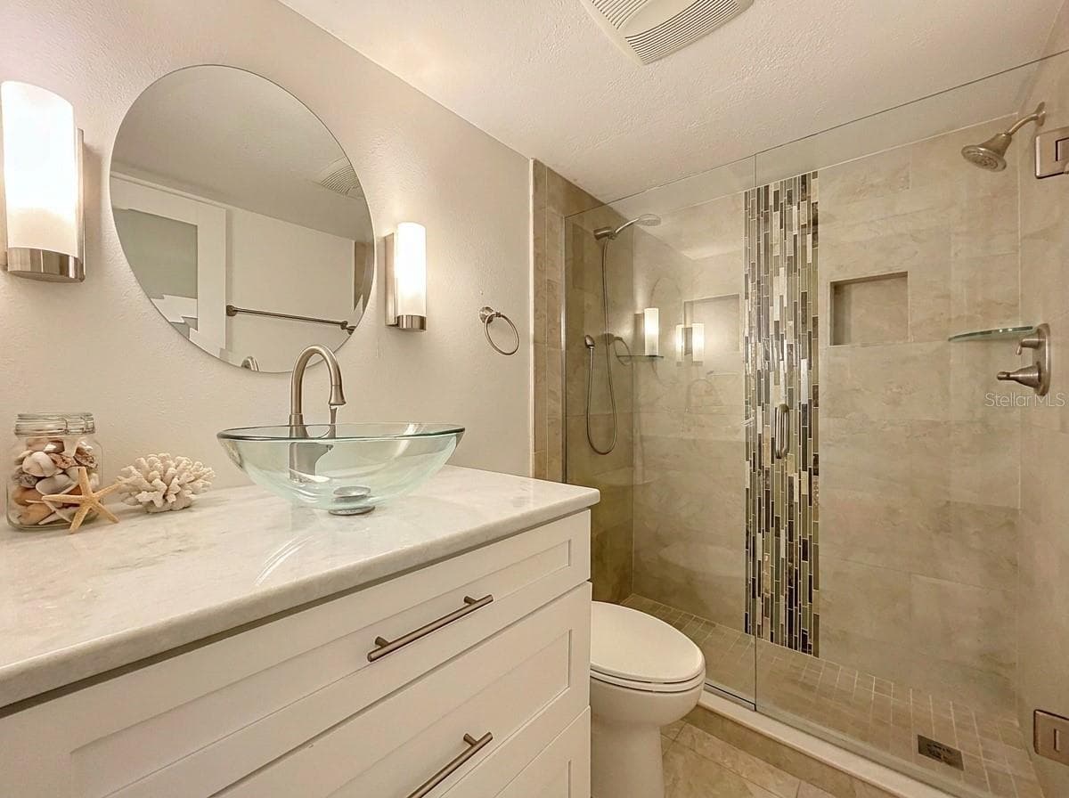 Bathroom 2 - 1805 MARINER DR #55, TARPON SPRINGS