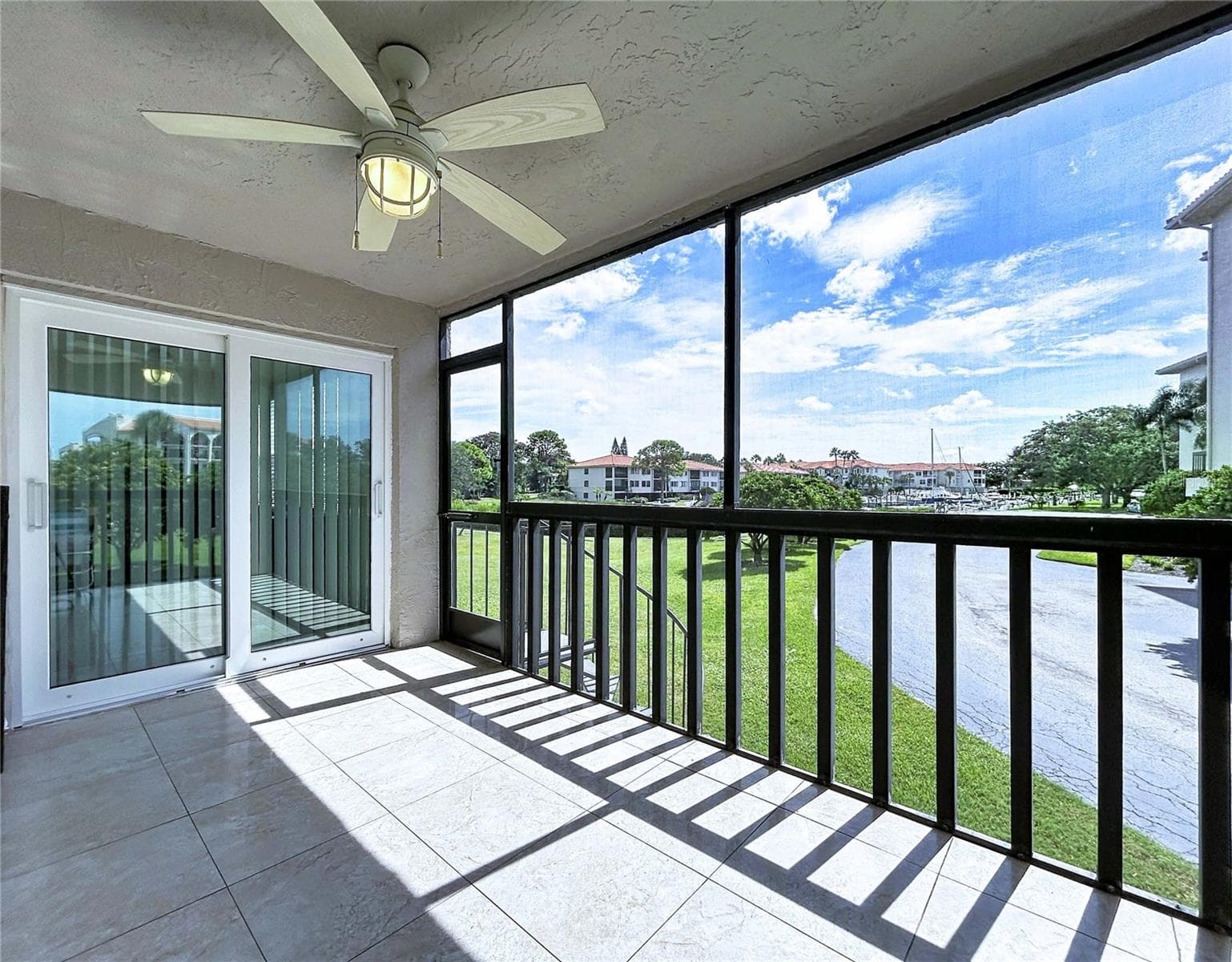 Condominium at 1805 MARINER DR #55, TARPON SPRINGS, photo 40 of 53