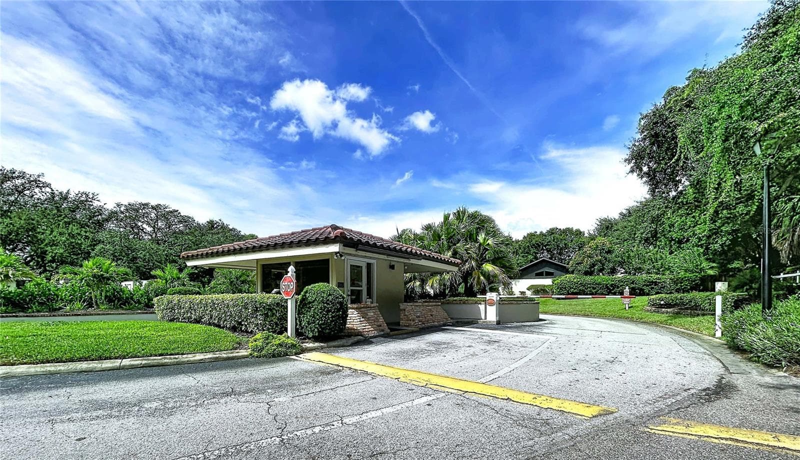 Condominium at 1805 MARINER DR #55, TARPON SPRINGS, photo 44 of 53