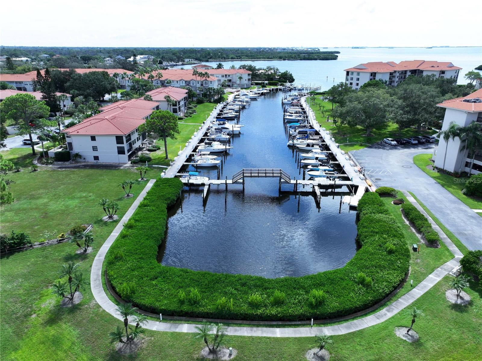 Condominium at 1805 MARINER DR #55, TARPON SPRINGS, photo 48 of 53