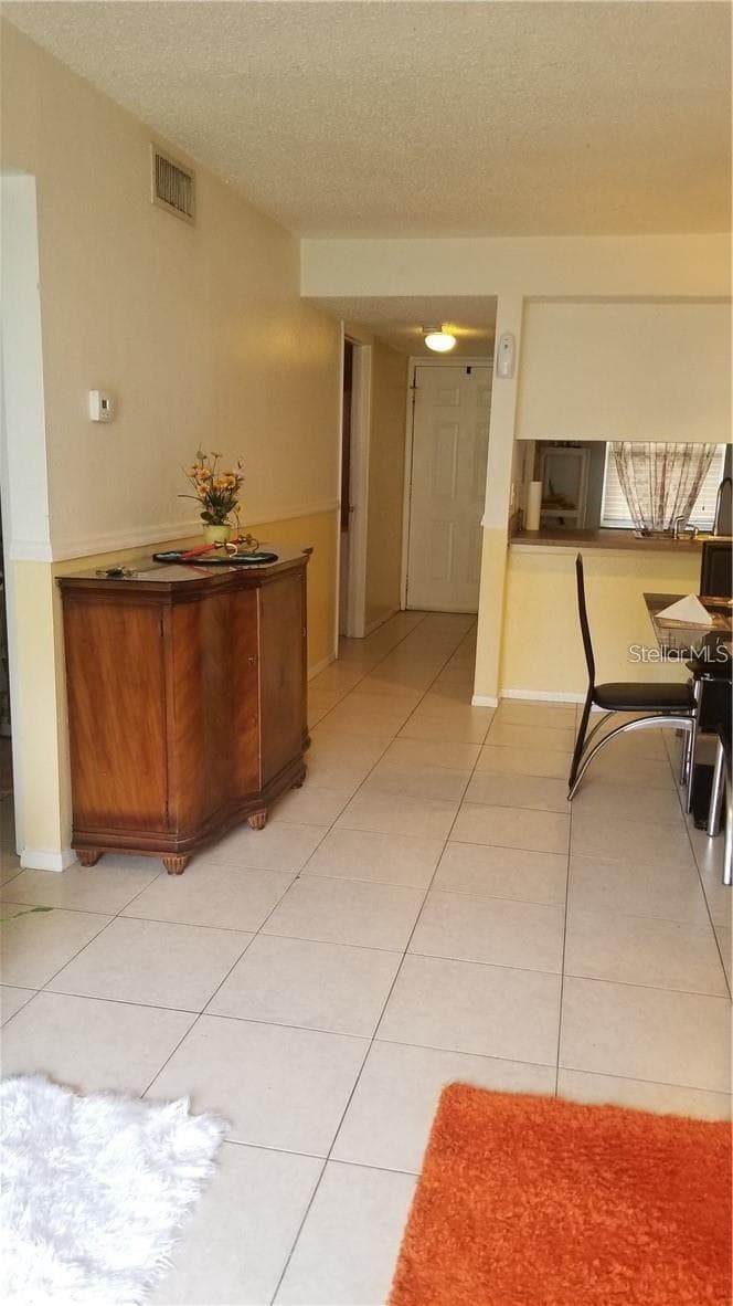 Condominium at 5052 TERRACE CLUB LN #101, TAMPA, photo 3 of 15
