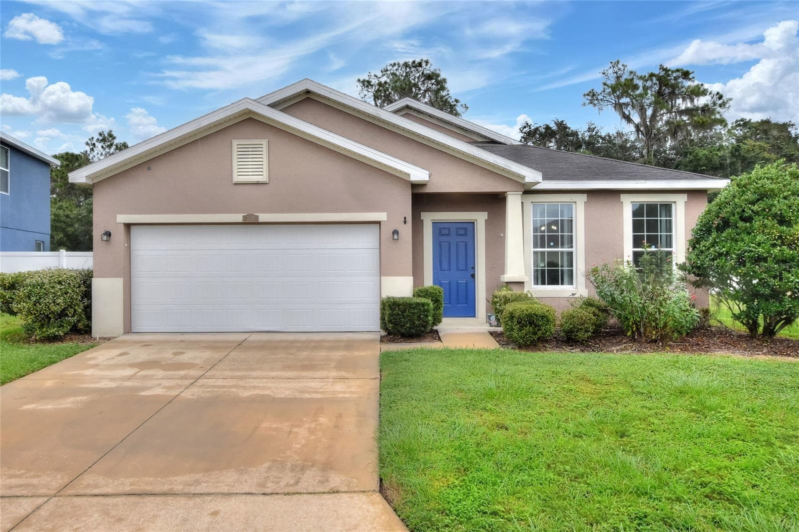 2729 WALDEN WOODS DR