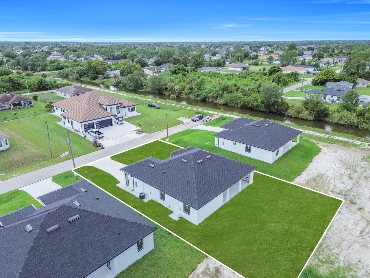 Single Family Residence at 3621 5TH ST SW, LEHIGH ACRES, photo 39 of 44