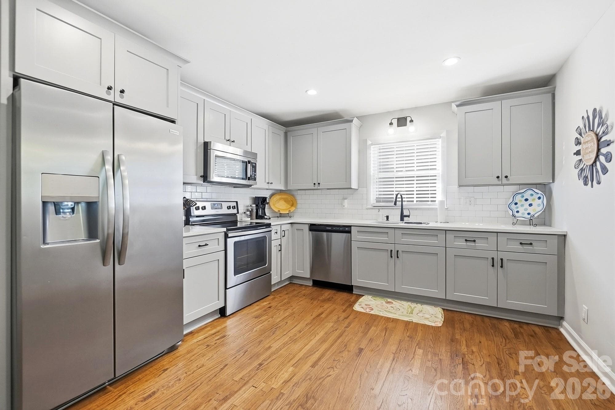 Chef's Kitchen - 1721 Dallas Avenue, Charlotte